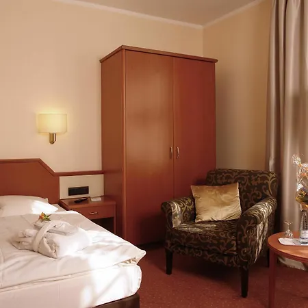 호텔 Western Vitalhotel Zum Stern 4*